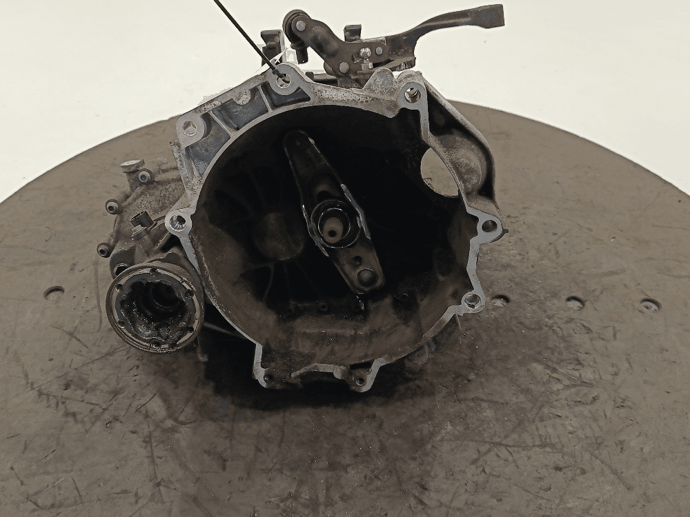 КПП механическая (МКПП) к Volkswagen Polo 4 (01-05)