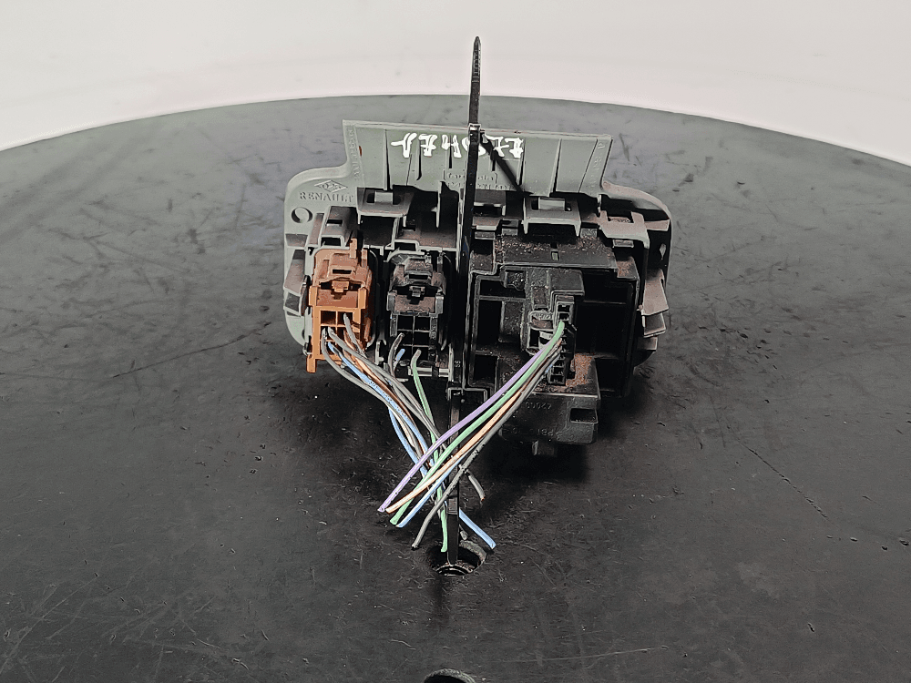 Переключатель света к Renault Scenic 2 (03-06)