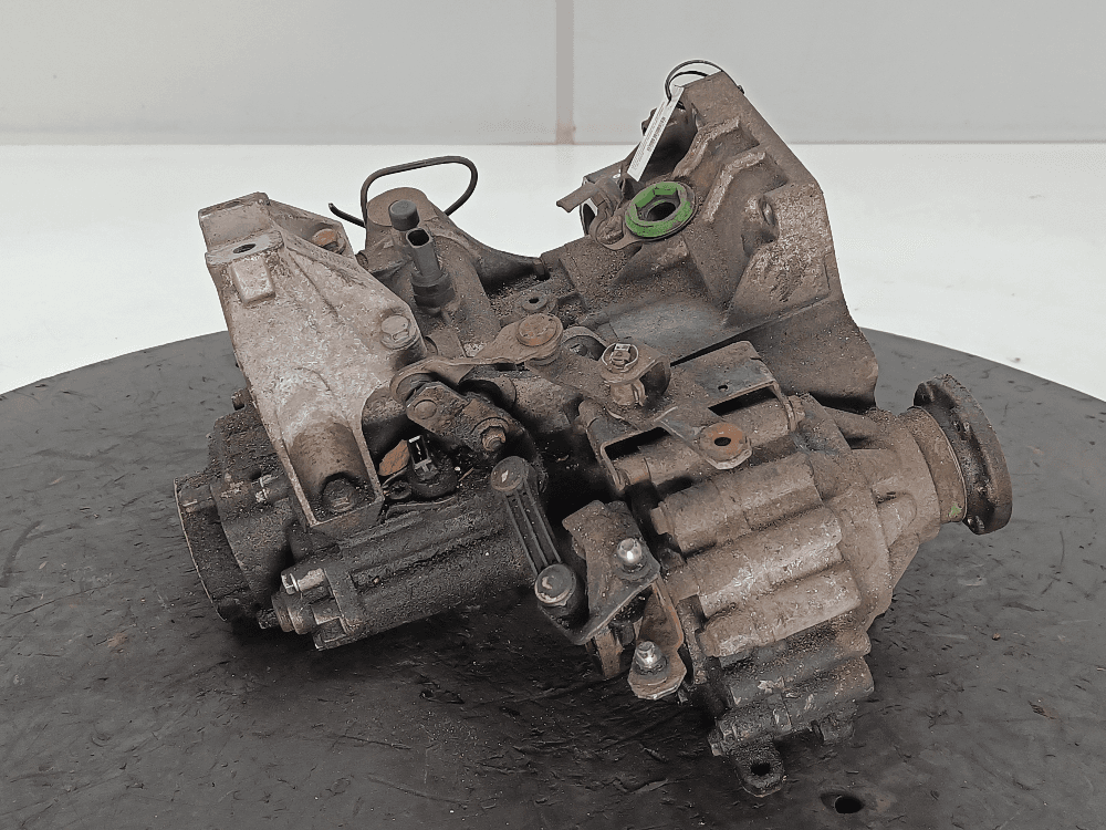 КПП механическая (МКПП) к Volkswagen Golf 4 (97-06)