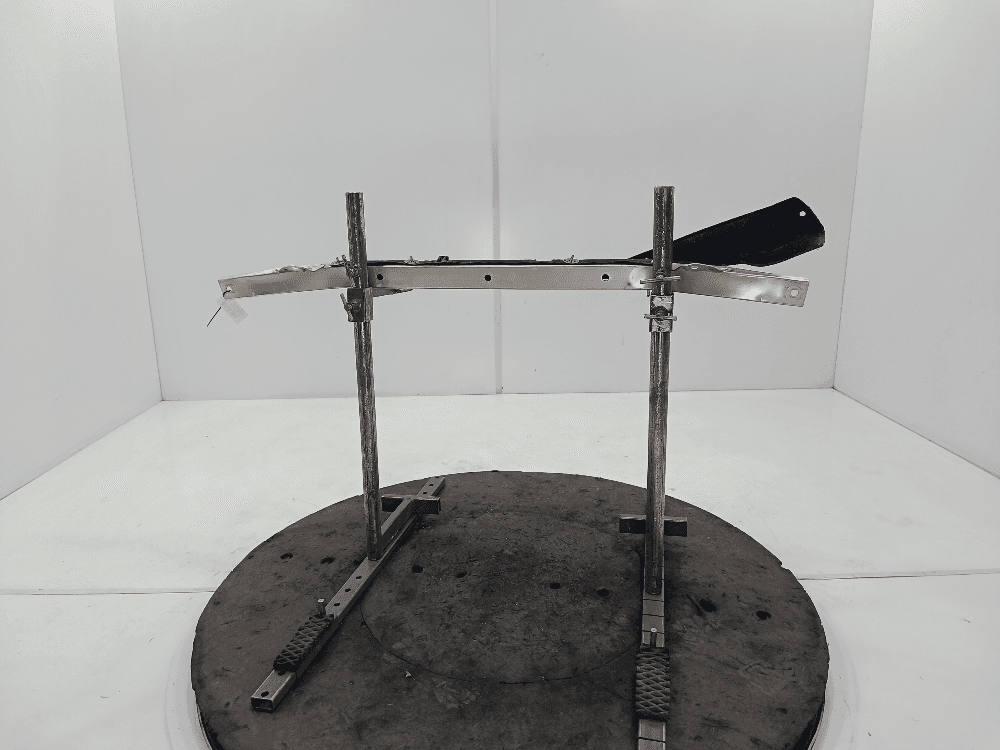 Распорная планка к Volkswagen Touareg 3 (18-24)