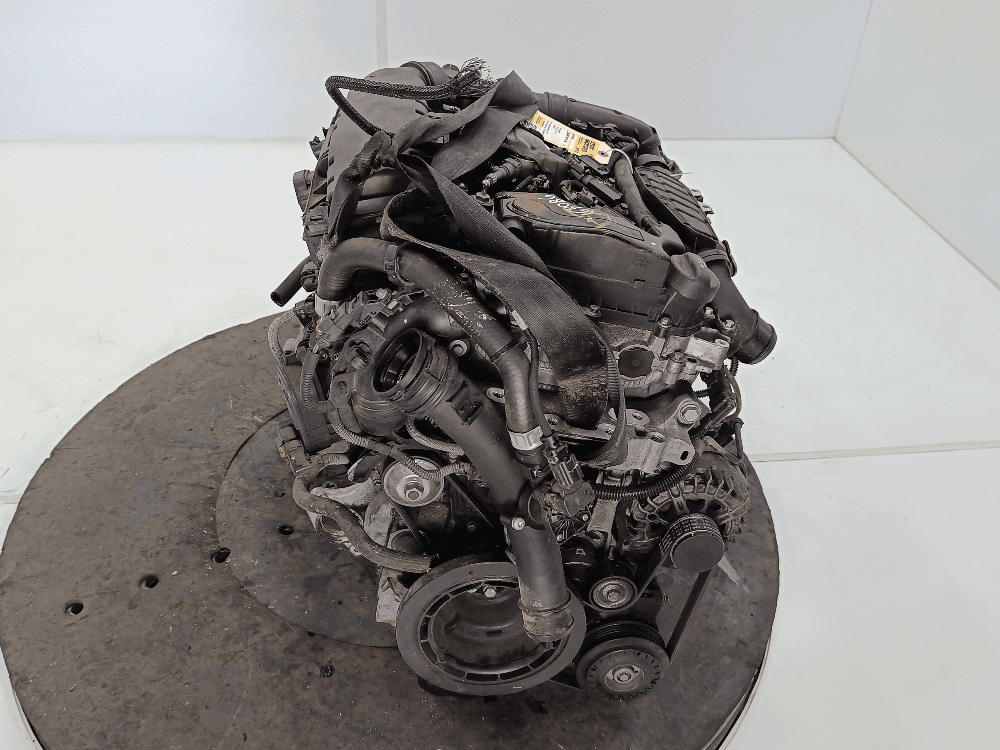 Двигатель к Peugeot 308 2 (13-17)