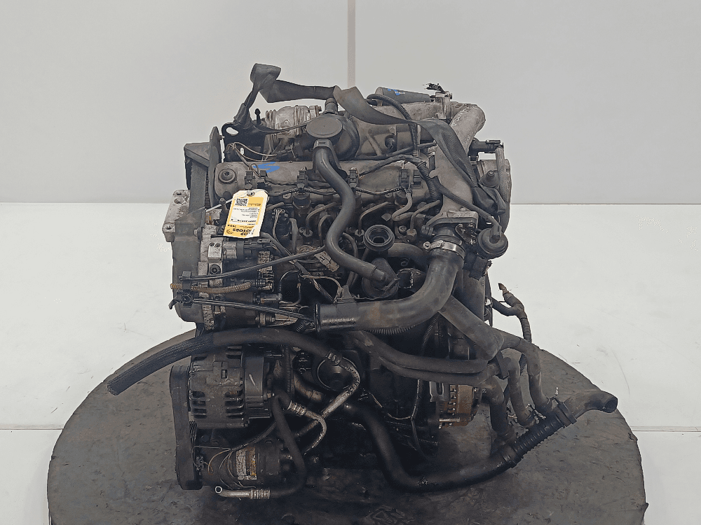 Двигатель к Renault Scenic 2 (03-06)
