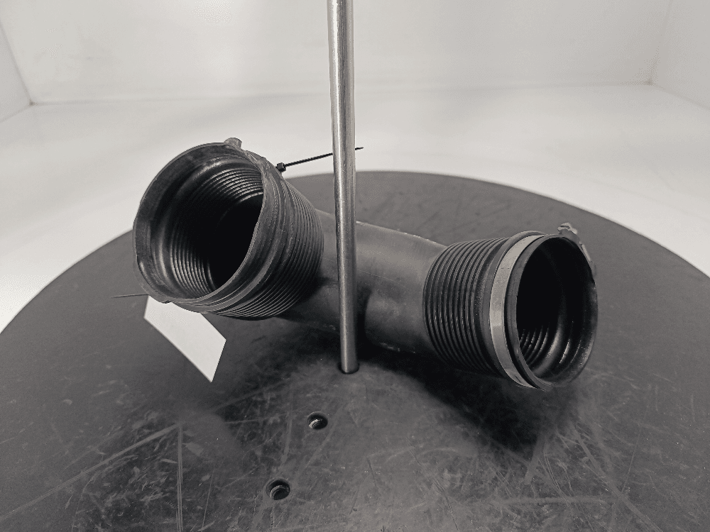 Патрубок воздушного фильтра к Volkswagen Touareg 3 (18-24)