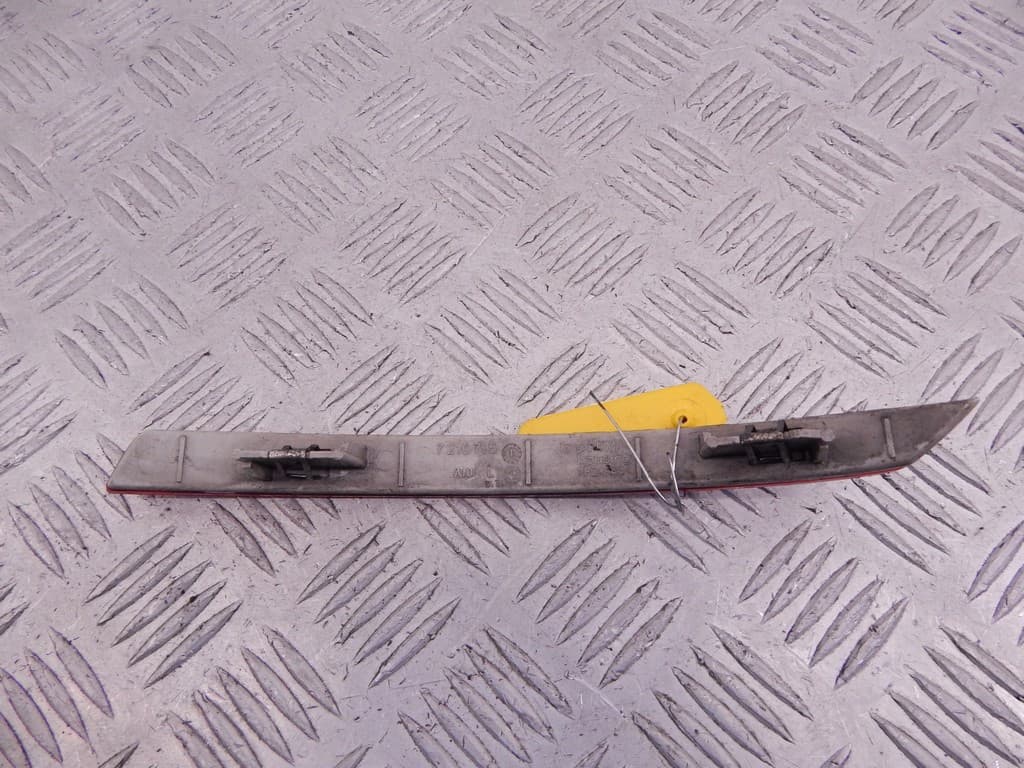 Катафот к BMW 5 F10/F11/F07 (09-13)