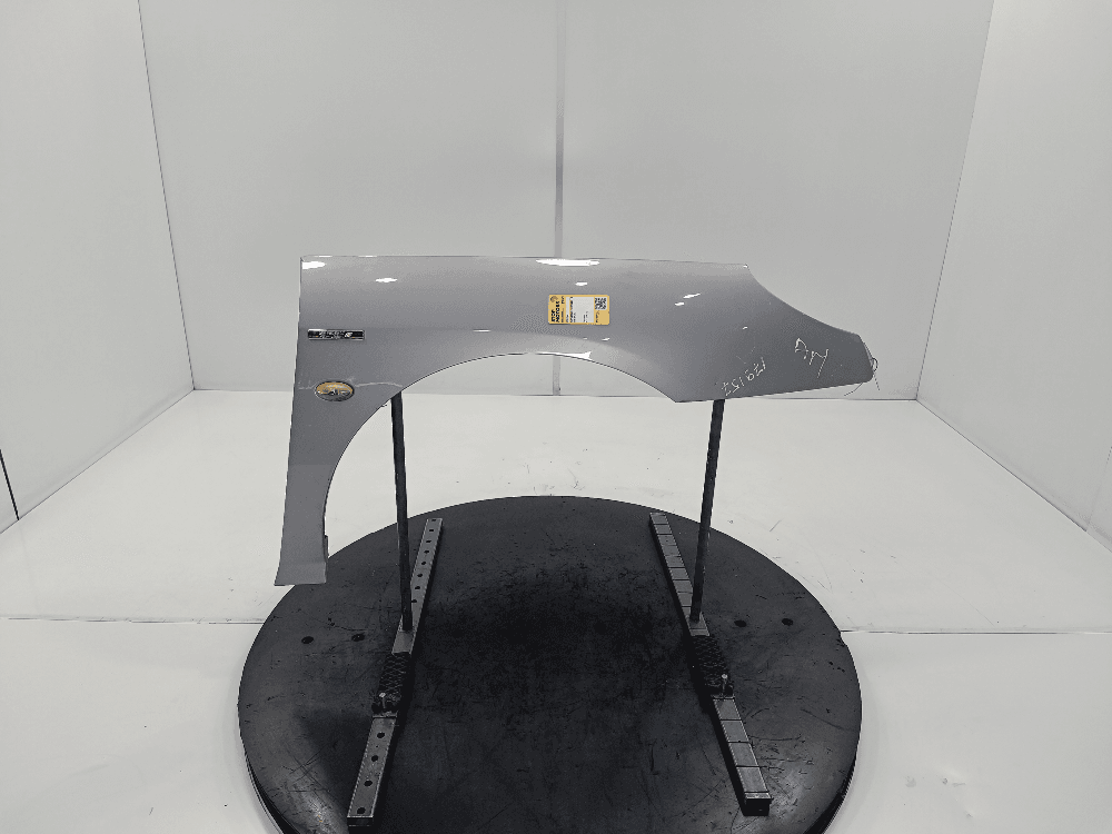 Крыло переднее правое к Peugeot 407 (04-11)