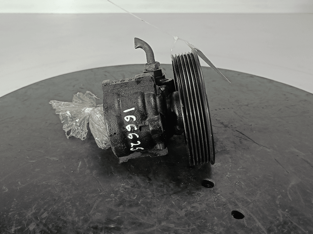 Насос гидроусилителя руля к Renault Megane 1 Рестайлинг (99-03)