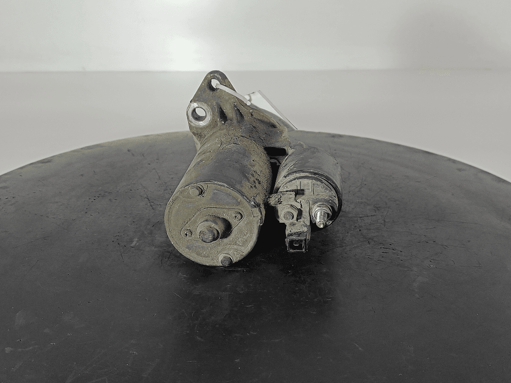 Стартер к Volkswagen Golf 4 (97-06)