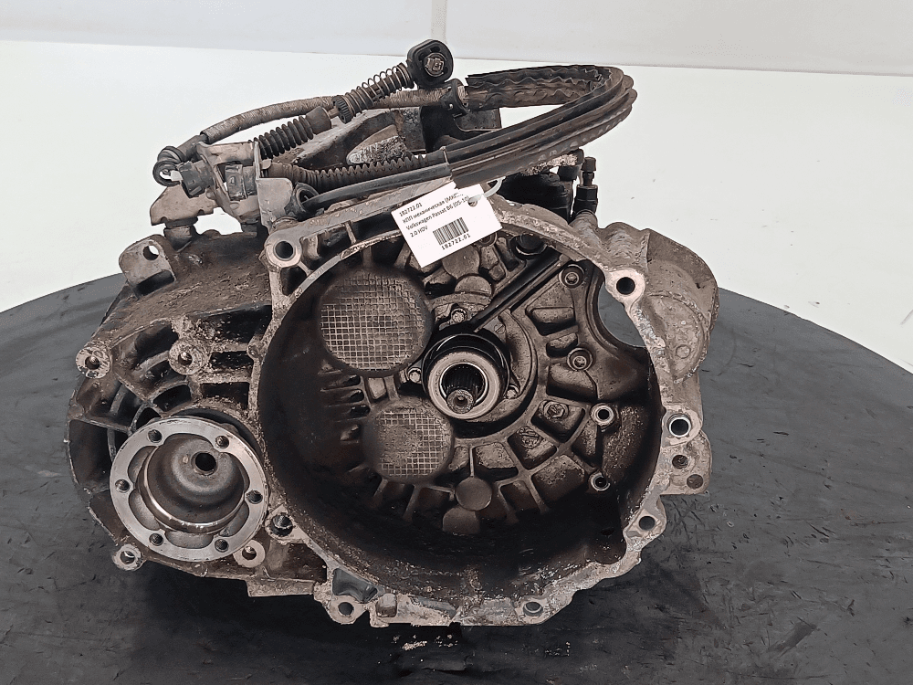 КПП механическая (МКПП) к Volkswagen Passat B6 (05-10)