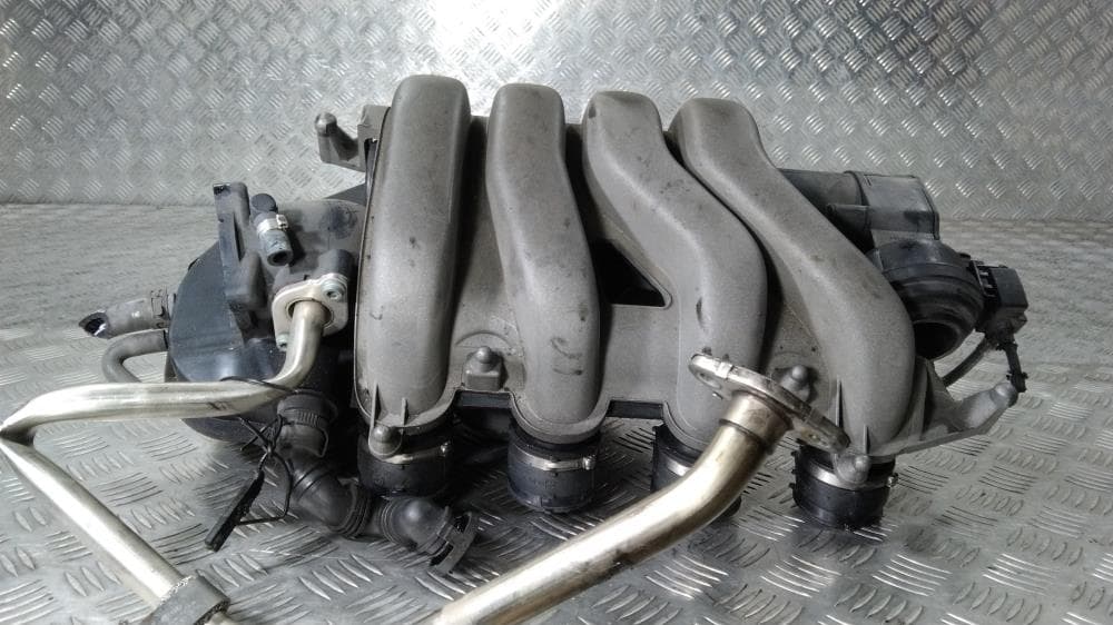 Коллектор впускной к Volkswagen Golf 5 (03-09)