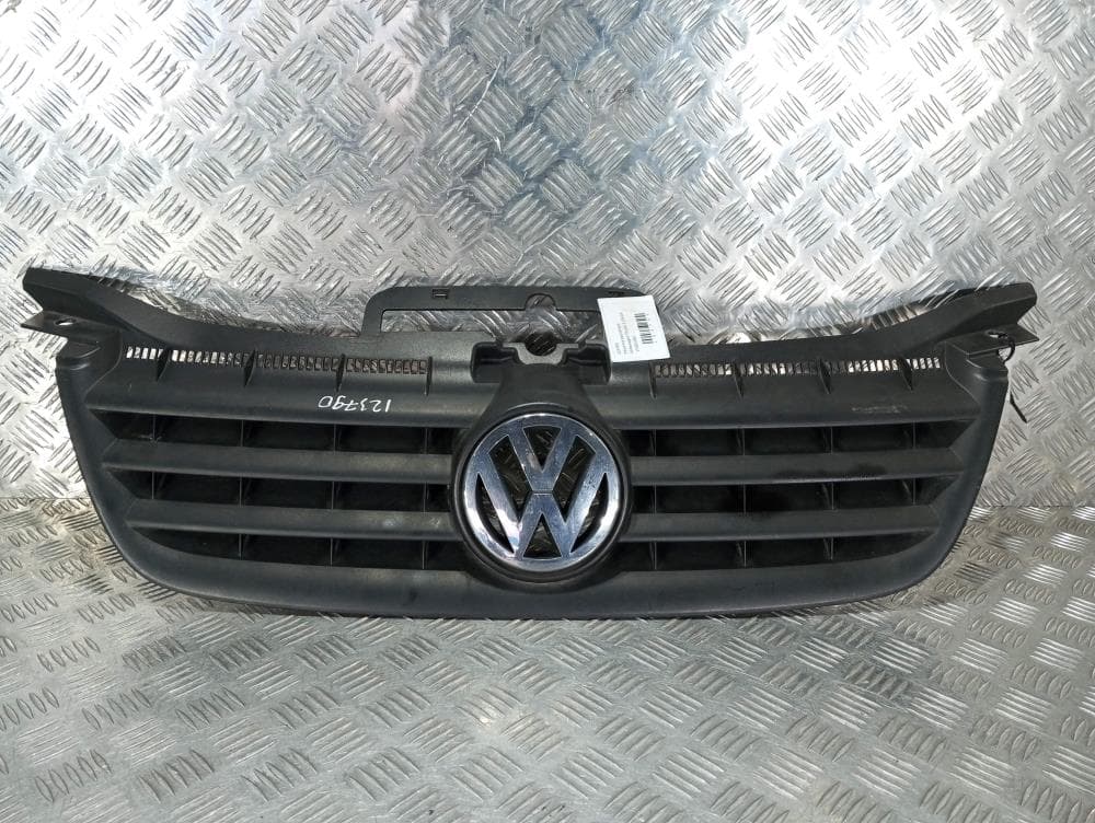 Решетка радиатора к Volkswagen Touran 1 (03-07)