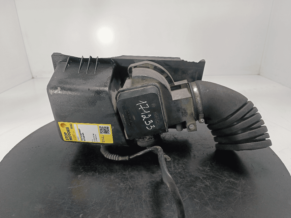 Расходомер воздуха к Audi 80 B4 (91-96)