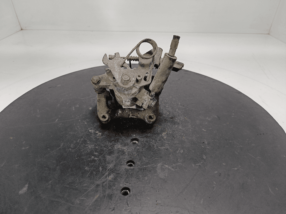 Суппорт задний правый к Audi A4 B7 (04-09)