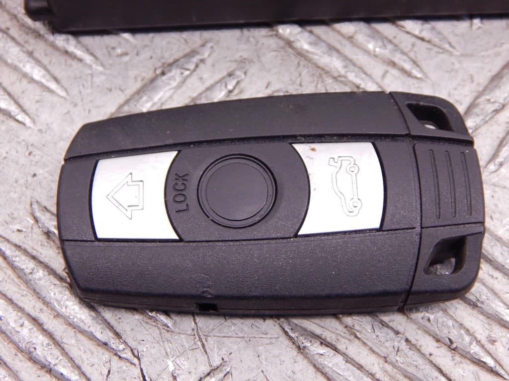 Блок управления двигателем к BMW 6 E63/E64 (03-07)