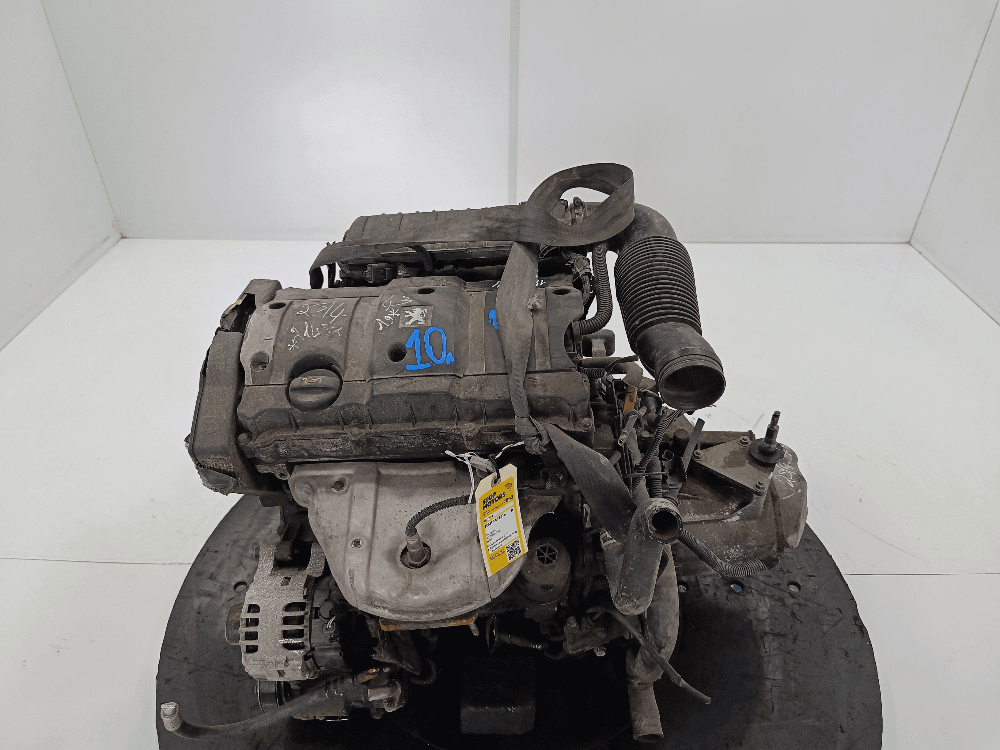Двигатель к Peugeot 307 (01-05)