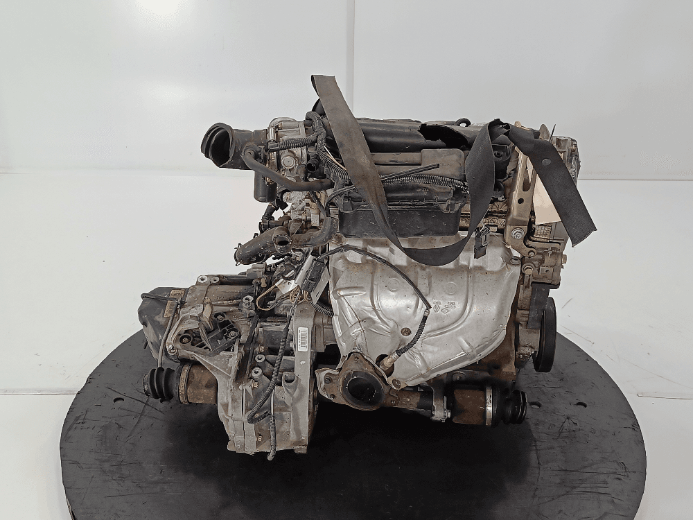Двигатель к Renault Scenic 2 (03-06)