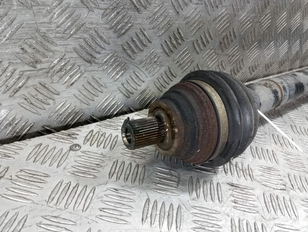 Полуось передняя правая (приводной вал, ШРУС) к Volkswagen Golf 6 (08-15)