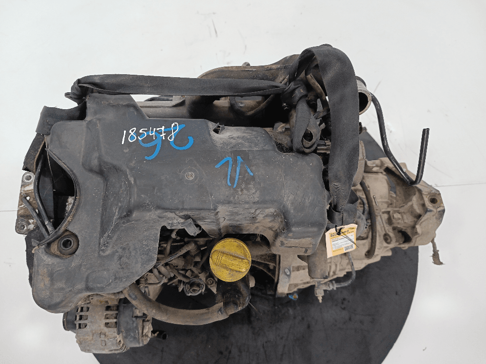 Двигатель к Renault Master 2 Рестайлинг (03-06)