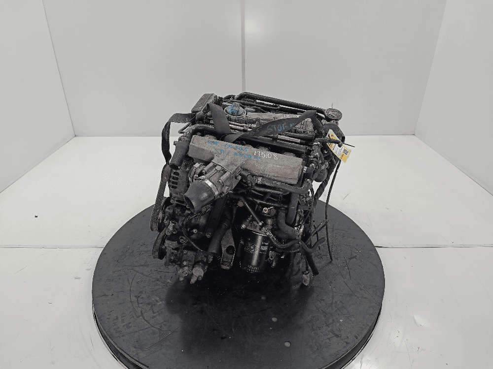 Двигатель к Audi A4 B6 (01-05)