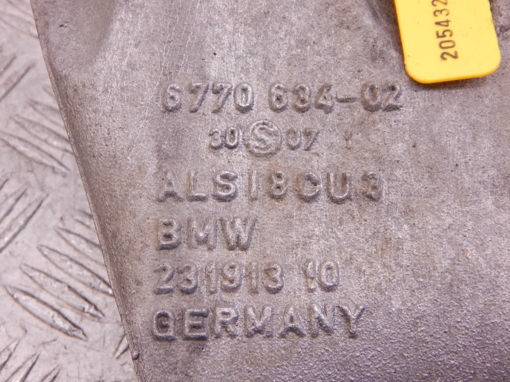 Кронштейн двигателя к BMW 6 E63/E64 (03-07)