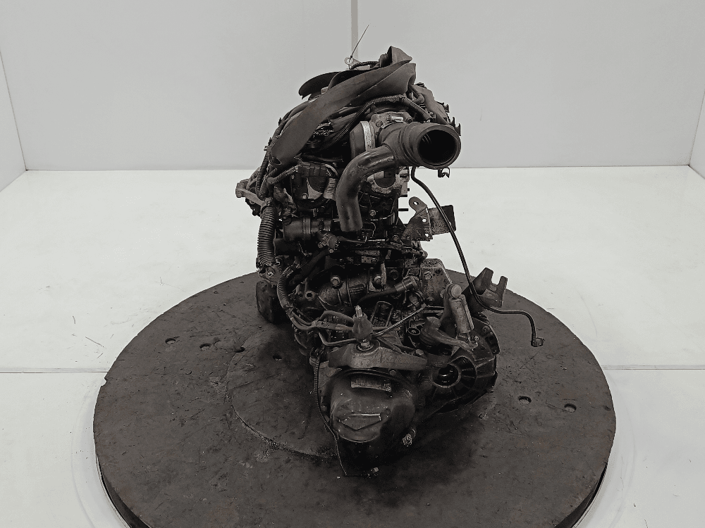 Двигатель к Renault Scenic 2 (03-06)