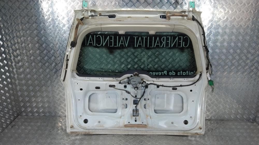 Крышка багажника (дверь 3-5) к Land-Rover Freelander 2 (06-10)