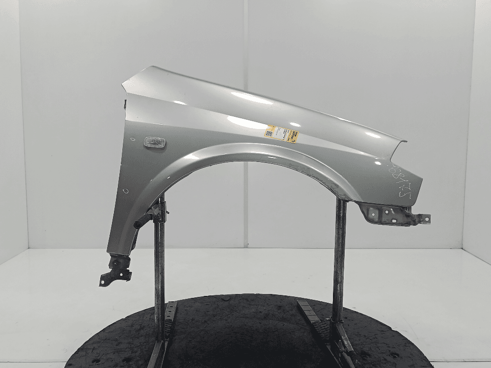 Крыло переднее правое к Nissan  Primera P12 (02-08)