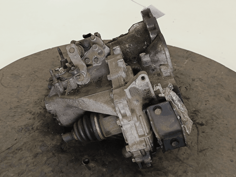 КПП механическая (МКПП) к Mitsubishi Colt 5 (95-03)