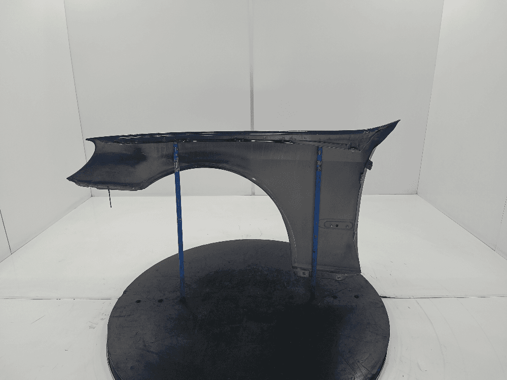 Крыло переднее правое к Mercedes S W220 Рестайлинг (02-05)