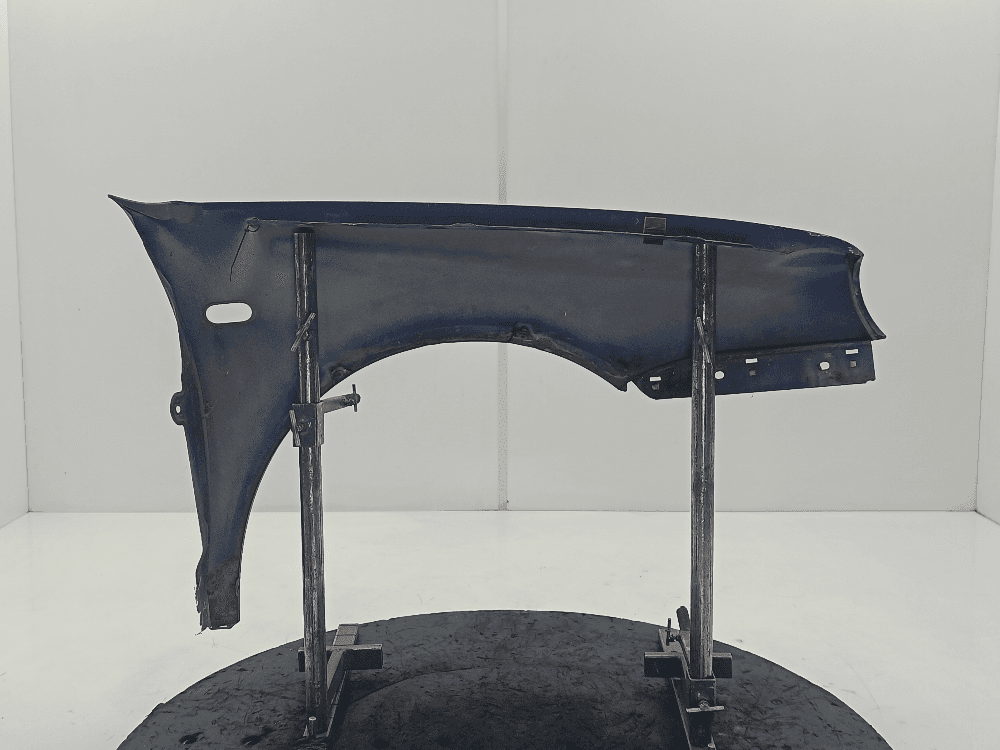 Крыло переднее левое к Volkswagen Golf 4 (97-06)