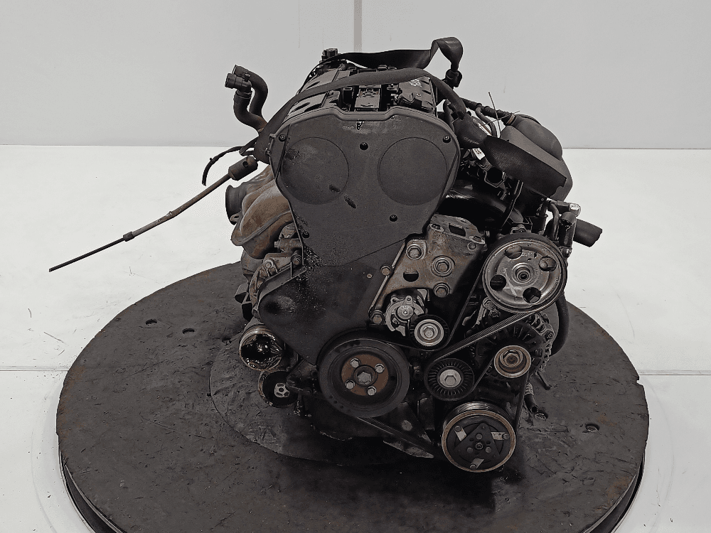 Двигатель к Citroen C5 1 (01-04)