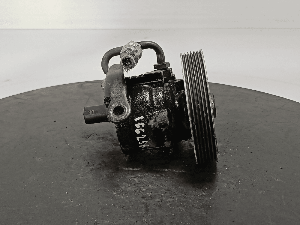 Насос гидроусилителя руля к Renault Megane 1 Рестайлинг (99-03)