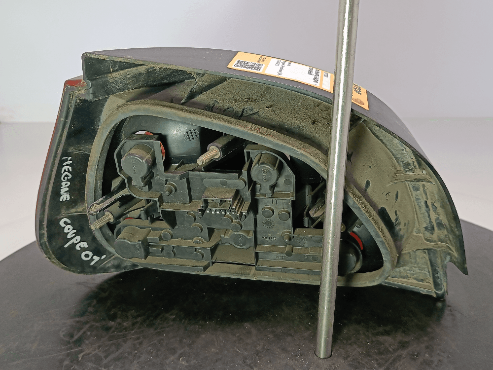 Фонарь задний правый к Renault Megane 1 Рестайлинг (99-03)