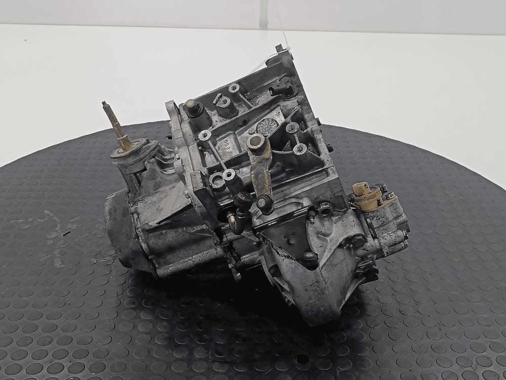 КПП механическая (МКПП) к Peugeot 307 (01-05)
