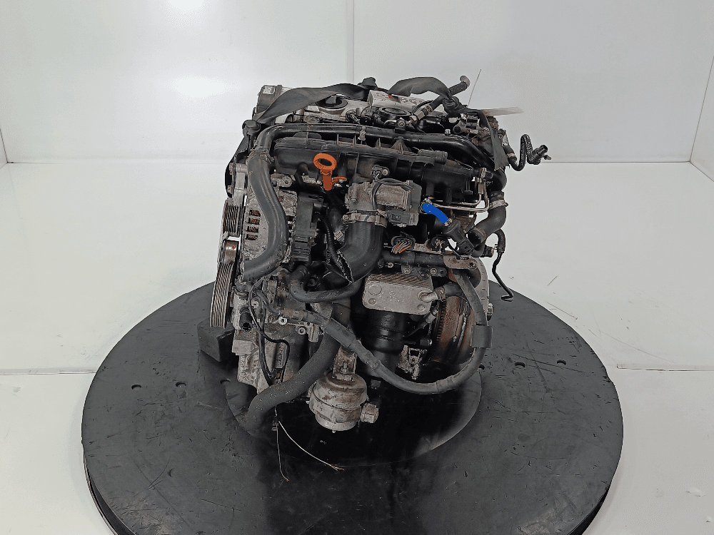 Двигатель к Audi A4 B7 (04-09)