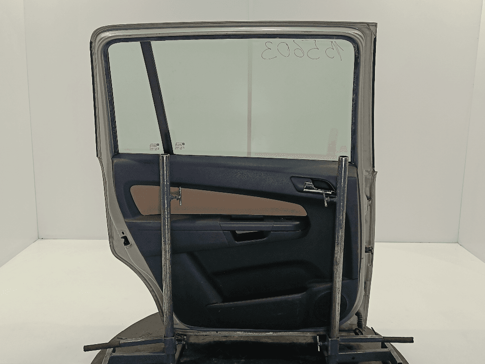 Дверь задняя левая к Opel Zafira B (05-10)