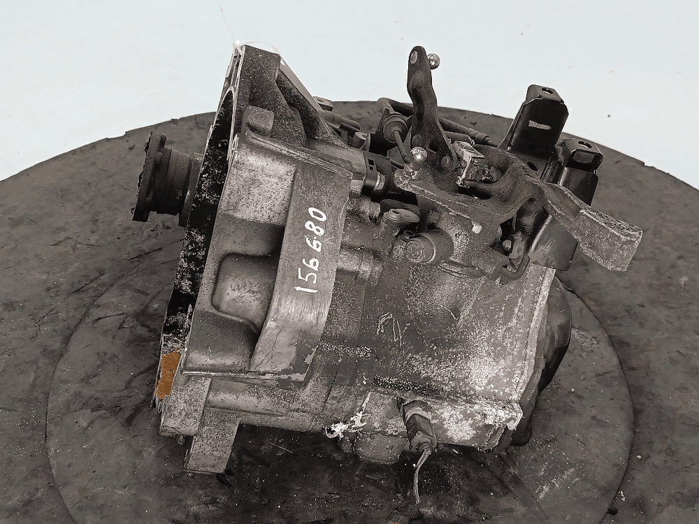 КПП механическая (МКПП) к Volkswagen Polo 4 (01-05)