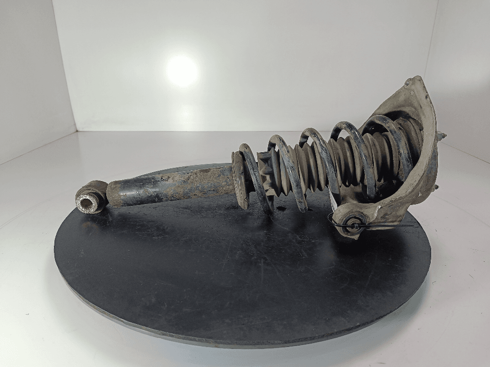 Стойка передняя правая к Peugeot 407 (04-11)