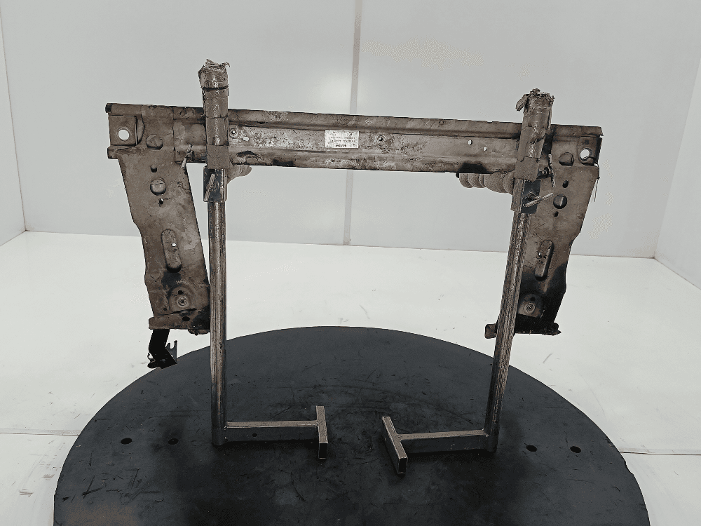 Балка под радиатор к Renault Megane 2 Рестайлинг (06-09)