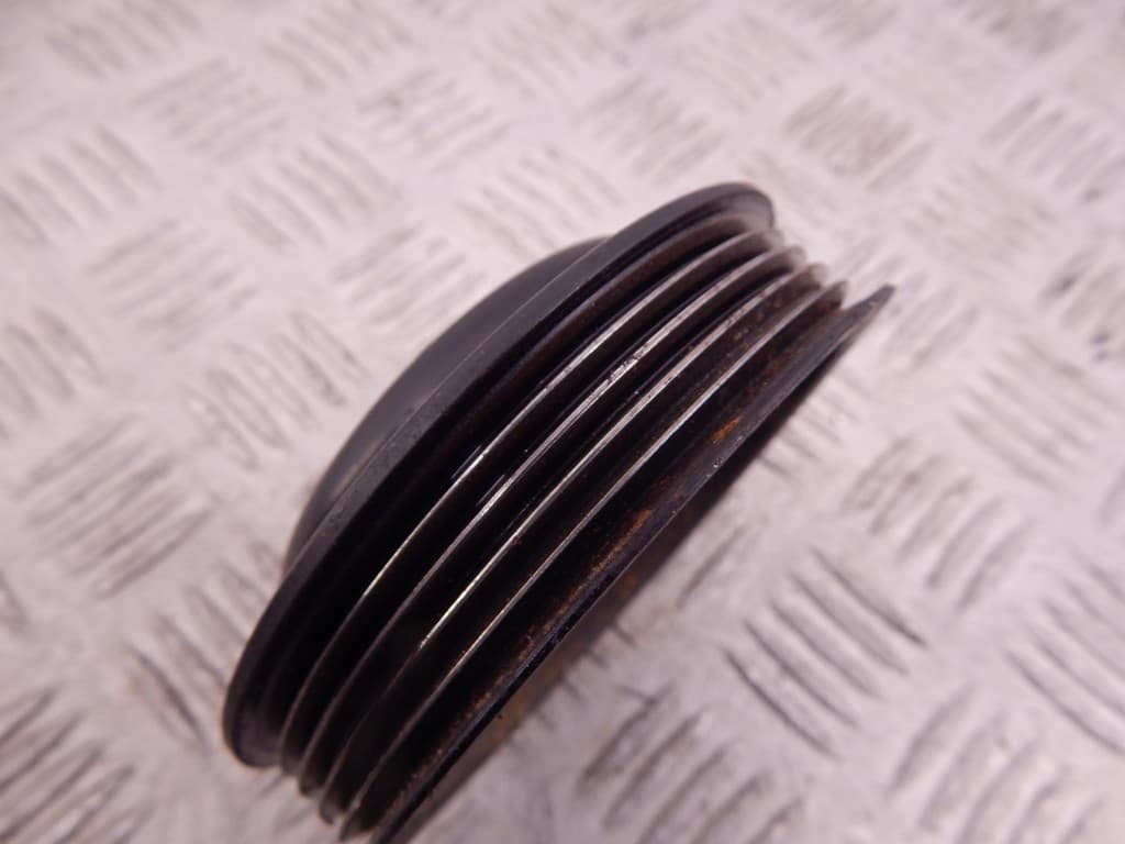 Шкив помпы к BMW 3 E36 (90-00)