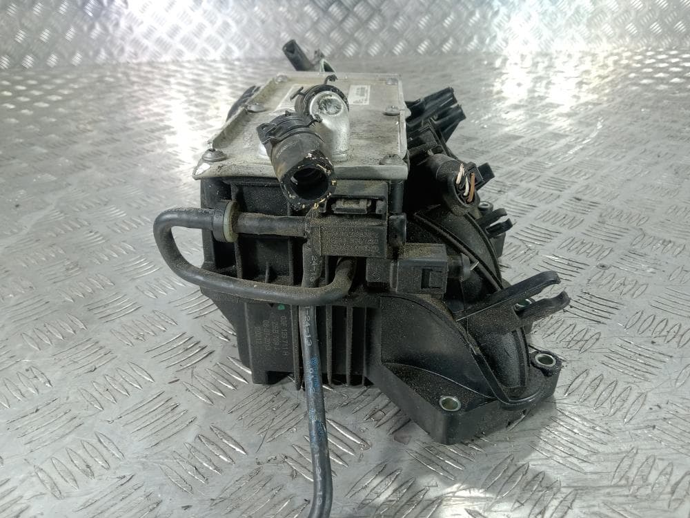 Коллектор впускной к Volkswagen Golf 6 (08-15)