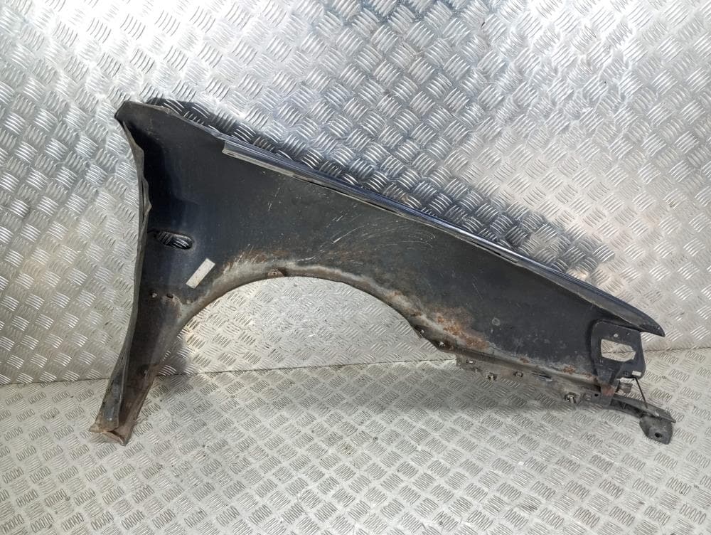 Крыло переднее левое к Volkswagen Passat B4 (93-97)