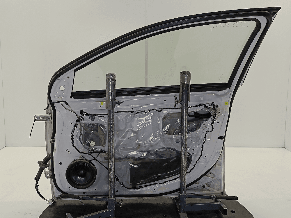 Дверь передняя правая к Mitsubishi Lancer 10 (07-10)