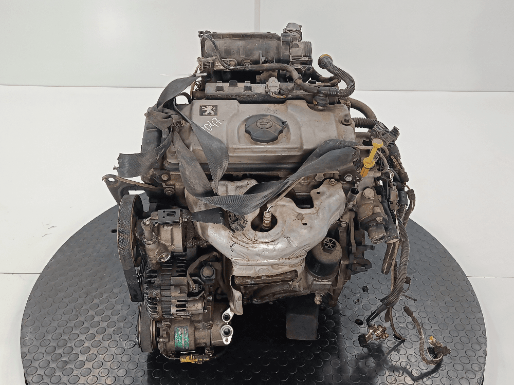 Двигатель к Peugeot 206 1 (98-03)