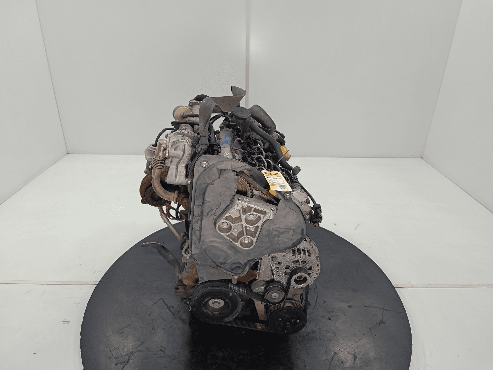 Двигатель к Renault Scenic 2 (03-06)