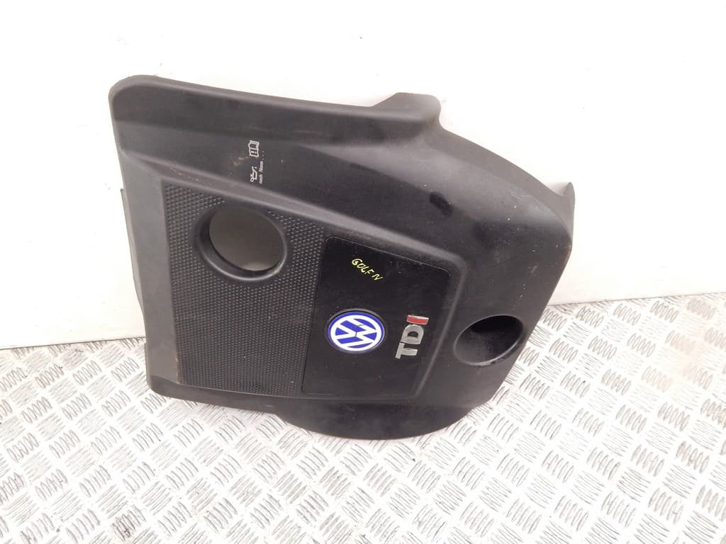 Декоративная крышка двигателя к Volkswagen Golf 4 (97-06)