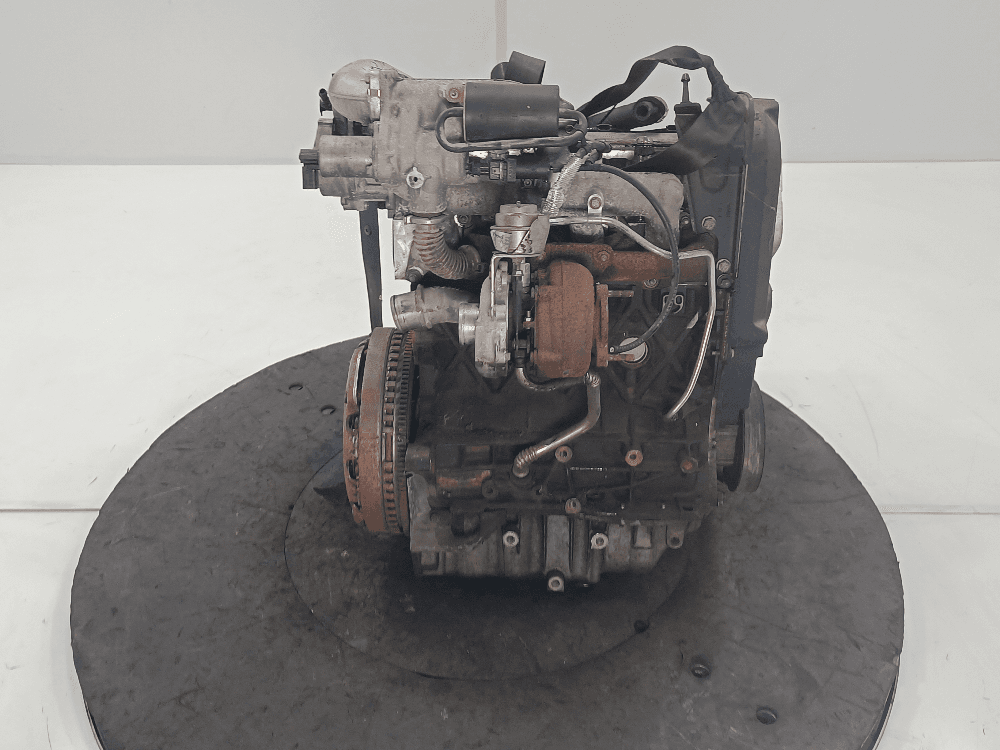 Двигатель к Nissan  Primera P12 (02-08)