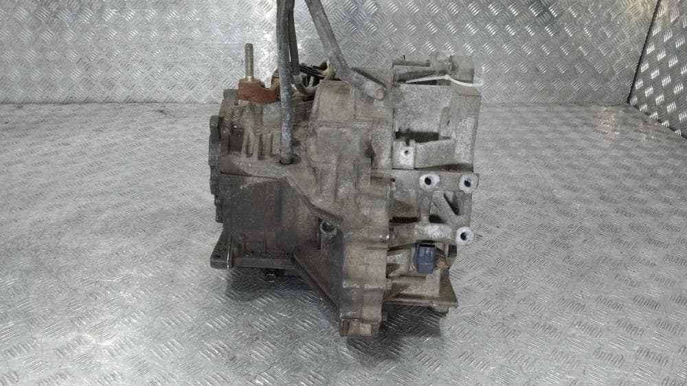 КПП автоматическая (АКПП) к Mazda MPV 2 Рестайлинг (03-06)