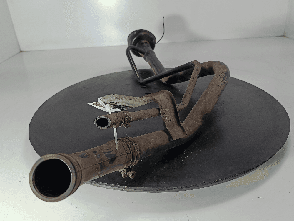 Горловина топливного бака к Nissan  Almera N16 Рестайлинг (03-06)