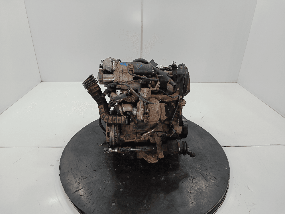 Двигатель к Nissan  Primera P12 (02-08)