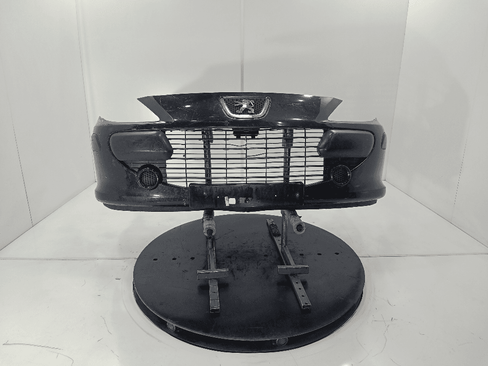 Бампер передний к Peugeot 307 Рестайлинг (05-08)